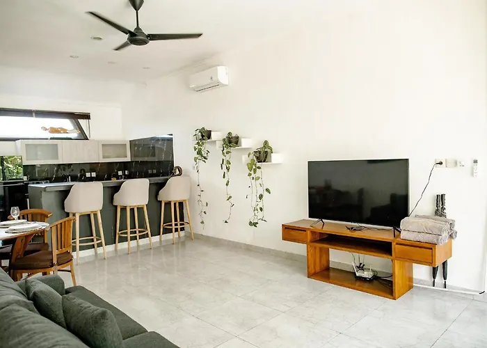 Saga Oasis Villa